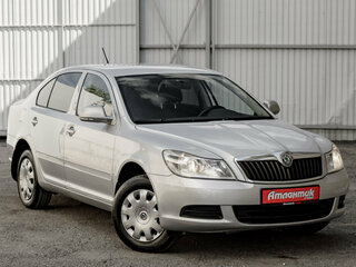 2011 Skoda Octavia II (A5) Рестайлинг, серый, 755000 рублей, вид 3