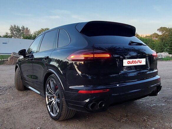 2015 Porsche Cayenne Diesel II Рестайлинг (958), чёрный, 3750000 рублей - вид 5