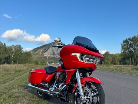 2024 Harley-Davidson Road Glide, красный, 2449000 рублей, вид 5
