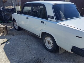 1998 Lada (ВАЗ) 2107, белый, 145000 рублей, вид 3