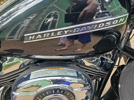 2011 Harley-Davidson Street Glide, чёрный, 800000 рублей, вид 5