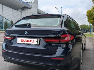 2020 BMW 5 серии 520d VII (G30/G31/G38) Рестайлинг, синий, 3500000 рублей, вид 5