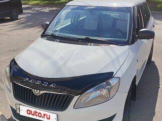 2012 Skoda Fabia II Рестайлинг, белый, 475000 рублей, вид 2