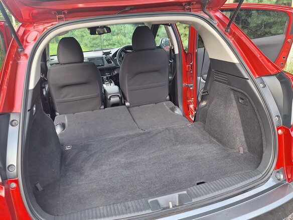 2017 Honda Vezel I, красный, 1650000 рублей - вид 9