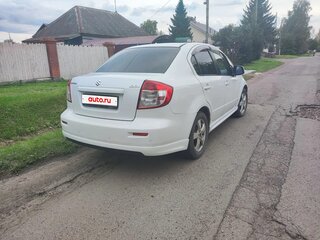 2010 Suzuki SX4 I (Classic) Рестайлинг, белый, 750000 рублей, вид 4