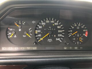 1993 Mercedes-Benz E-Класс 200 I (W124), серебристый, 200000 рублей, вид 5