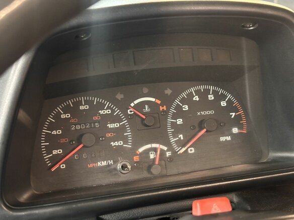 1992 Suzuki Vitara I, жёлтый - вид 14