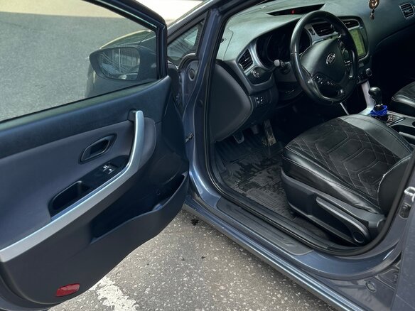 2012 Kia Ceed II, серый, 950000 рублей - вид 11