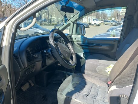 2006 Hyundai H-1, белый, 850000 рублей, вид 4