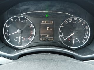 2011 Skoda Octavia II (A5) Рестайлинг, чёрный, 999000 рублей, вид 3
