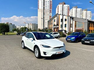 2017 Tesla Model X 75D I, белый, 4108000 рублей, вид 2