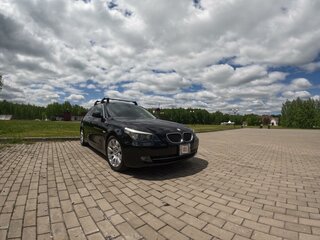 2007 BMW 5 серии 525i V (E60/E61) Рестайлинг, чёрный, 1650000 рублей, вид 1