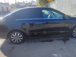 2011 Volkswagen Jetta VI, чёрный, 700000 рублей, вид 3