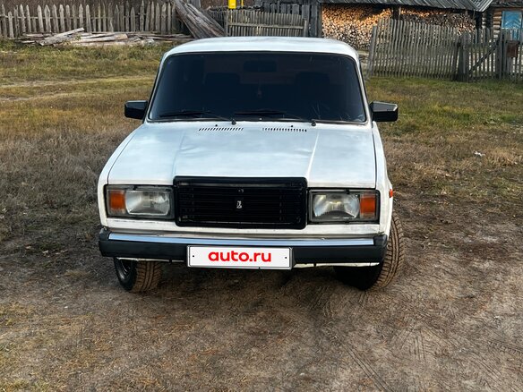 2003 Lada (ВАЗ) 2107, белый, 165000 рублей - вид 1