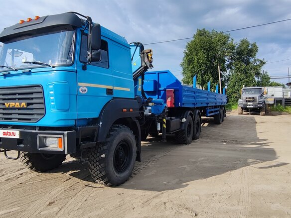2017 Урал 4320, синий, 5100000 рублей
