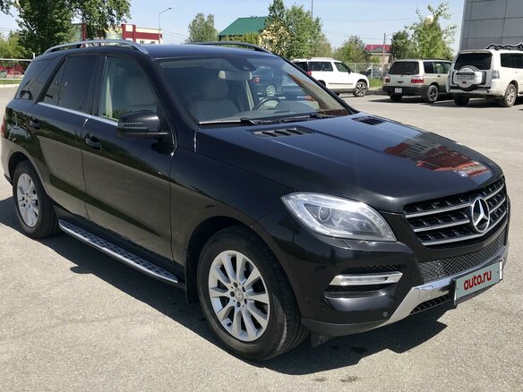 2012 Mercedes-Benz M-Класс 350 III (W166), чёрный - вид 2