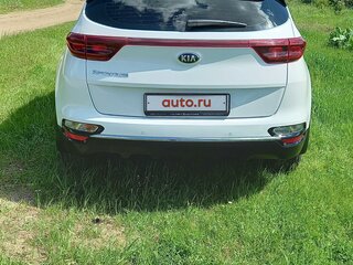 2020 Kia Sportage IV Рестайлинг, белый, 2000000 рублей, вид 5