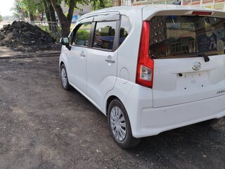 2018 Daihatsu Move VI Рестайлинг, белый, 829000 рублей, вид 5