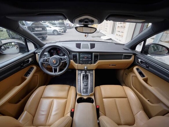 2018 Porsche Macan I, коричневый, 4950000 рублей - вид 13