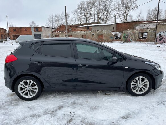 2013 Kia Ceed II, чёрный, 1200000 рублей - вид 10