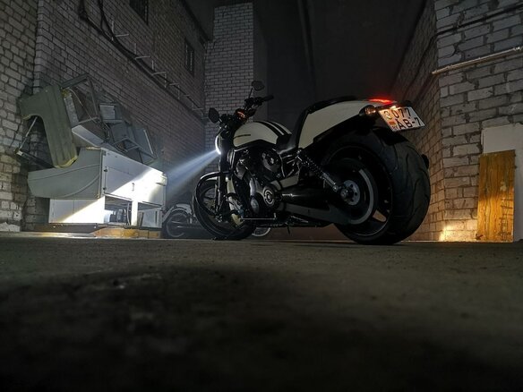 2014 Harley-Davidson V-Rod, бежевый, 1879096 рублей