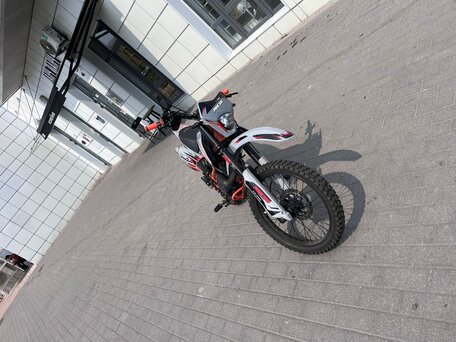 2024 Procida CB250D, красный, 130000 рублей, вид 4