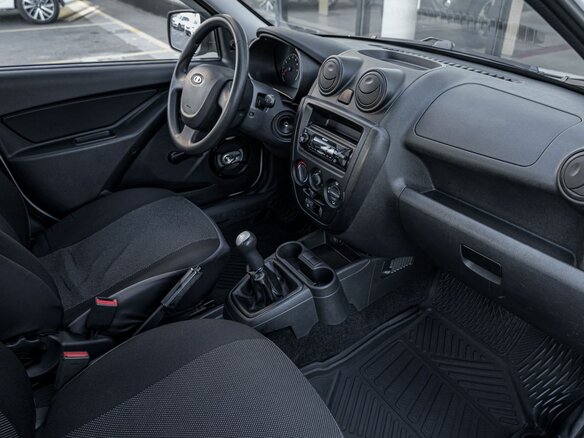2012 Lada (ВАЗ) Granta I, белый, 285000 рублей - вид 5