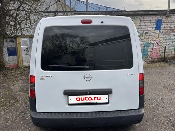 2007 Opel Combo C Рестайлинг, белый, 640000 рублей - вид 4