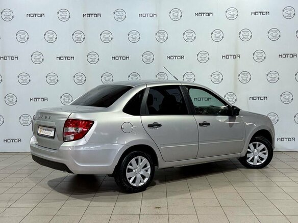2019 Lada (ВАЗ) Granta I Рестайлинг, серебристый, 510000 рублей - вид 3