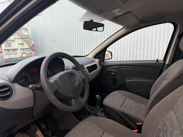 2013 Renault Sandero I, чёрный, 482000 рублей - вид 6