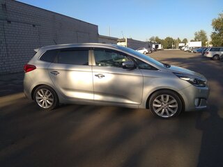 2013 Kia Carens III (RP), серебристый, 1420000 рублей, вид 3