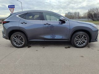 2021 Lexus NX 350 II, серый, 5680000 рублей, вид 4