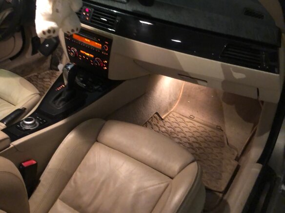 2010 BMW 3 серии 320i V (E90/E91/E92/E93) Рестайлинг, серый, 1400000 рублей - вид 6