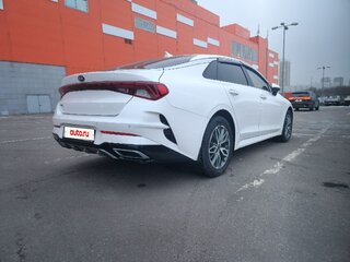 2020 Kia K5 III, белый, 2800000 рублей, вид 4