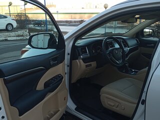 2014 Toyota Highlander III (XU50), белый, 3490000 рублей, вид 3