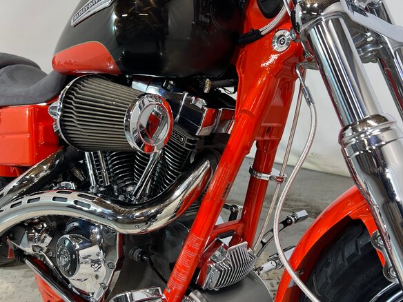 2009 Harley-Davidson CVO, красный, 2100000 рублей - вид 13