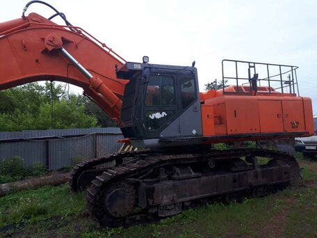 2006 Hitachi Гусеничные, 9900000 рублей, вид 2