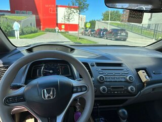 2009 Honda Civic Hybrid VIII, белый, 1200000 рублей, вид 2