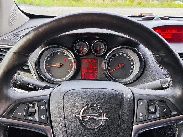 2014 Opel Mokka I, белый, 1250000 рублей - вид 6
