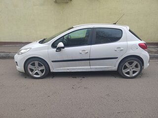 2008 Peugeot 207 I, белый, 300000 рублей, вид 4