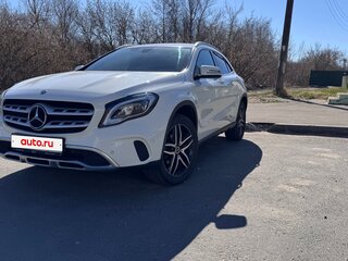 2017 Mercedes-Benz GLA 200 I (X156) Рестайлинг, белый, 2400000 рублей, вид 1