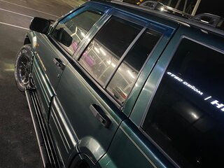 1997 Jeep Grand Cherokee I (ZJ) Рестайлинг, зелёный, 1150000 рублей, вид 4