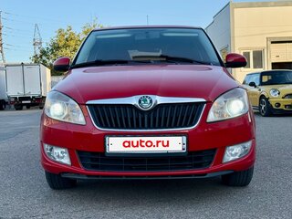 2011 Skoda Fabia II Рестайлинг, красный, 570000 рублей, вид 2