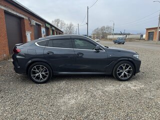 2020 BMW X6 40i III (G06), серый, 9500000 рублей, вид 2