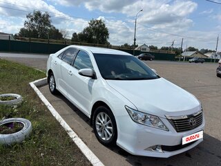 2014 Toyota Camry VII (XV50), белый, 1544000 рублей, вид 2