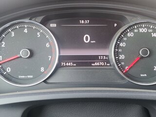 2014 Volkswagen Touareg II, коричневый, 2755000 рублей, вид 2