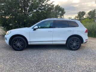 2013 Volkswagen Touareg II, белый, 2200000 рублей, вид 5