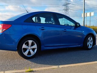 2011 Chevrolet Cruze I, синий, 585000 рублей, вид 3