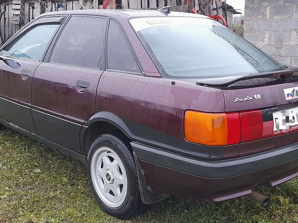 1990 Audi 80 IV (B3), красный, 250000 рублей - вид 3