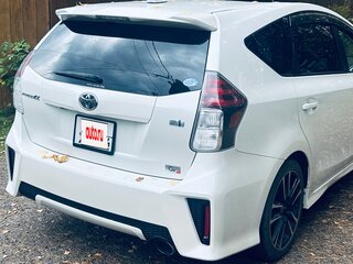 2015 Toyota Prius Alpha I (ZVW40/41) Рестайлинг, белый, 1800000 рублей, вид 3